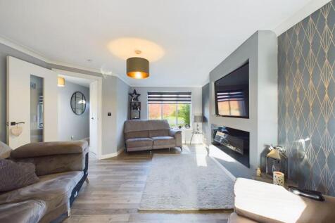 Lounge Angle 1