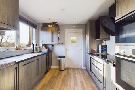Kitchen Angle 1