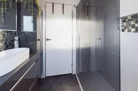 Shower Room Angle 2
