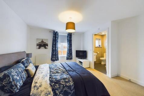 Bedroom 1 Angle 2