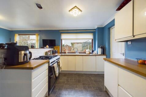Kitchen Angle 1