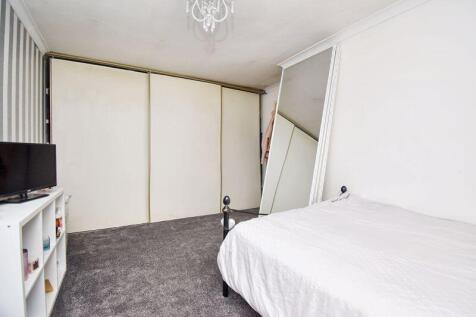 Bedroom 2 Angle 2