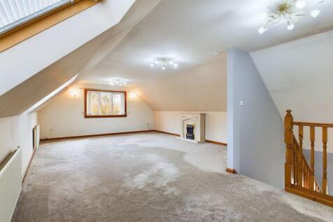 Lounge Angle 2