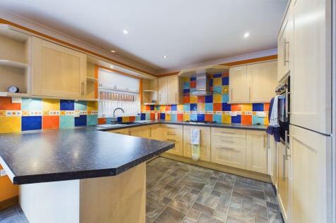 Kitchen Angle 1