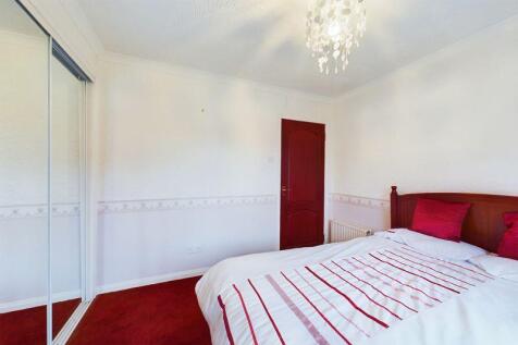 Bedroom 3 Angle 2