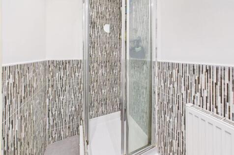En-Suite Angle 2