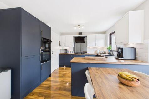 Kitchen Angle 2