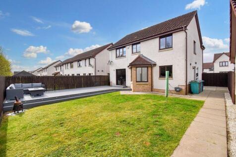 Rear Garden Angle 2