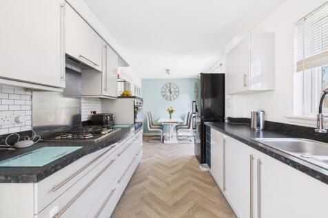 Kitchen/Diner Angle 1