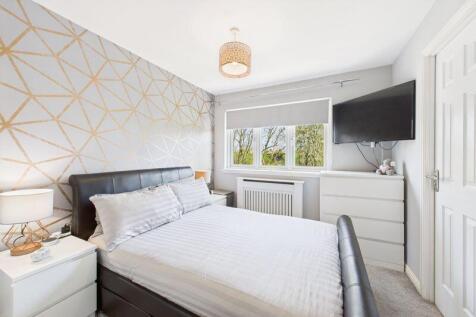 Bedroom 1 Angle 1
