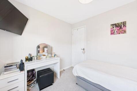 Bedroom 3 Angle 1