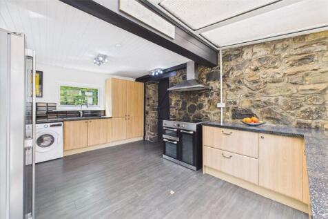 Kitchen Angle 1