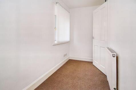 Bedroom 3 / Office