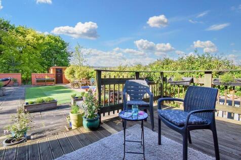 Bedroom Decking Area Angle 2