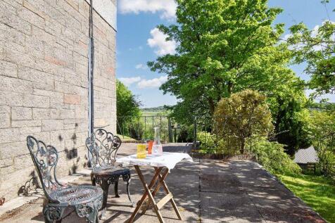 Side Garden Angle 1