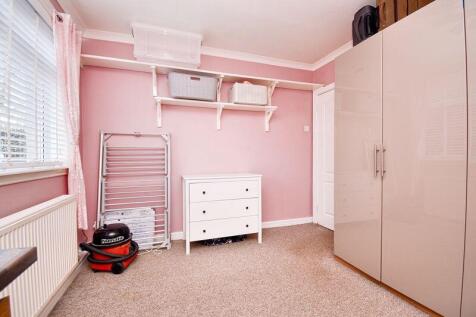 Bedroom 3 Angle 2