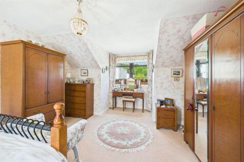 Bedroom 1 Angle 1