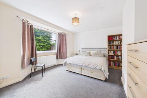 Bedroom 1 Angle 1