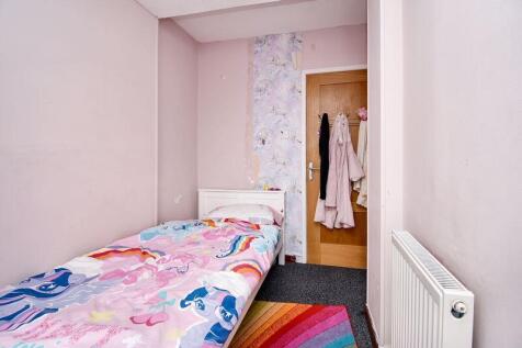 Bedroom 3 Angle 2