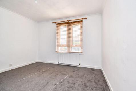 Bedroom 1 Angle 1