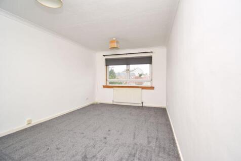 Lounge/Dining Angle 1