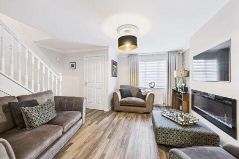 Family Room Angle 1