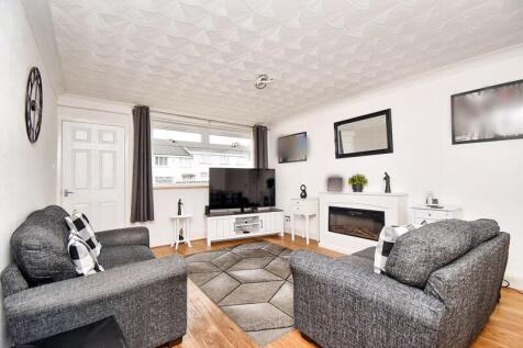 Lounge Angle 1