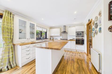Kitchen Angle 1