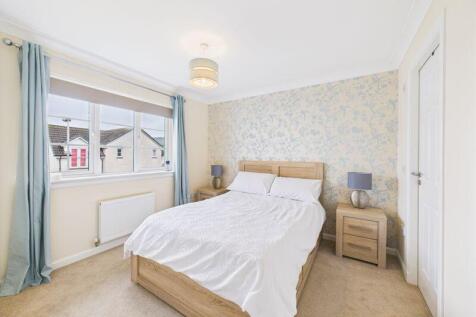 Bedroom 1 Angle 1