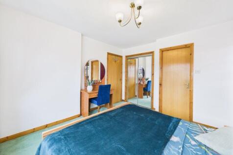 Bedroom 1 Angle 2