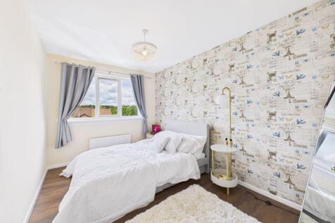 Bedroom 1 Angle 1