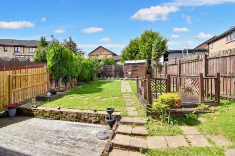Rear Garden Angle 1