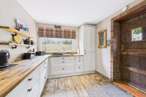 Kitchen/Dining Angle 2