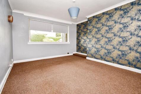 Lounge Angle 1