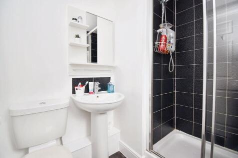 En-Suite Angle 1