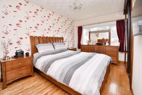 Bedroom 1 Angle 1
