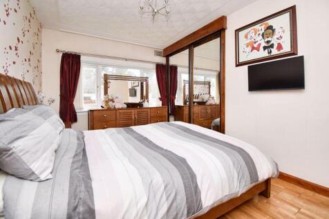 Bedroom 1 Angle 2
