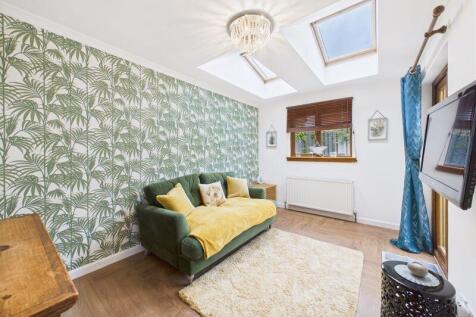 Family Room Angle 1