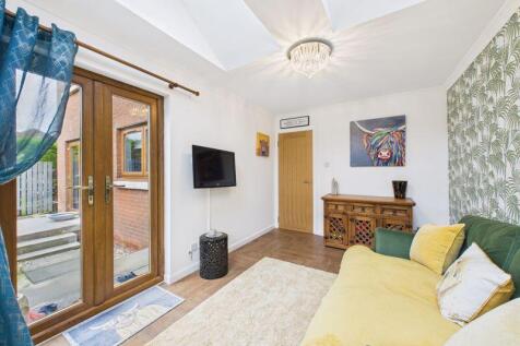 Family Room Angle 2