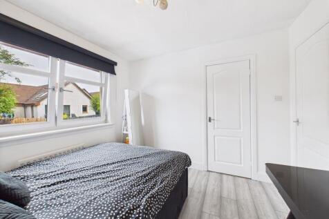 Bedroom 3 Angle 2