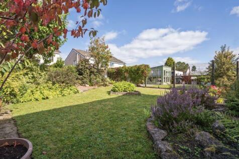 Garden Angle 2