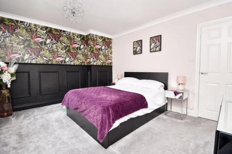 Bedroom 1 Angle 3