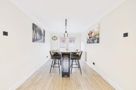 Kitchen/Diner Angle 3