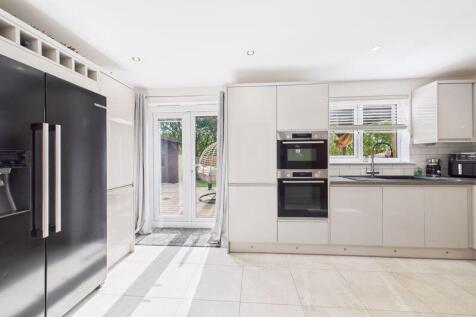 Kitchen Angle 4