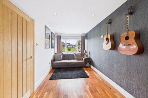 Family Room Angle 2