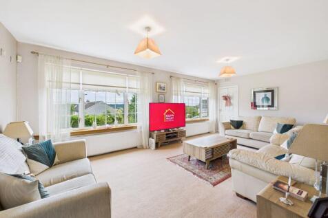 Lounge 1