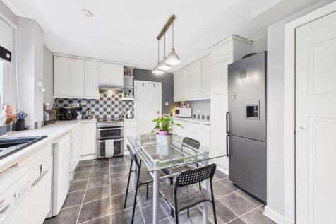 Kitchen 3
