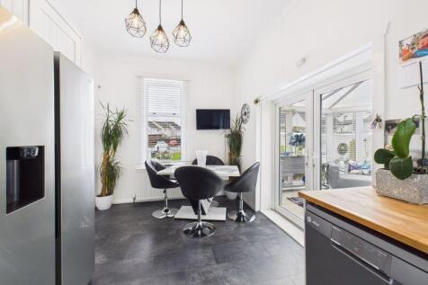 Kitchen/Diner Angle 2