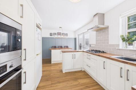 Kitchen/Diner Angle 1