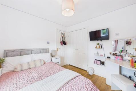 Bedroom 2 Angle 2